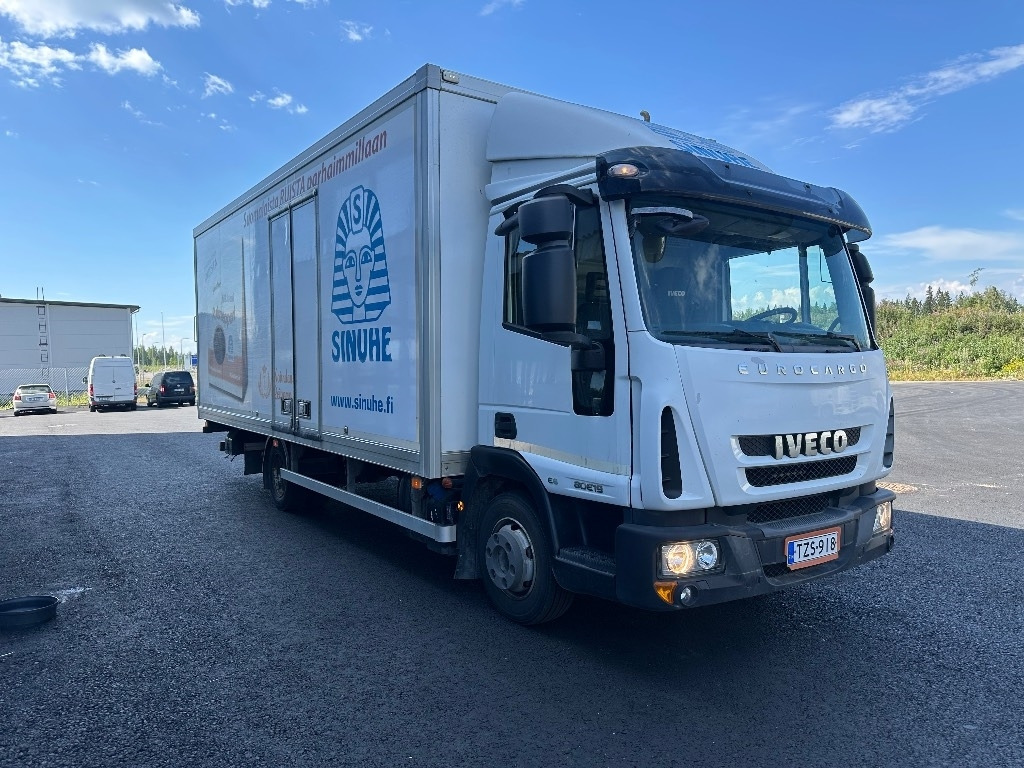 Iveco Eurocargo 80E19 - Truk box: gambar 2 Iveco Eurocargo 80E19 - Truk box: gambar 2
