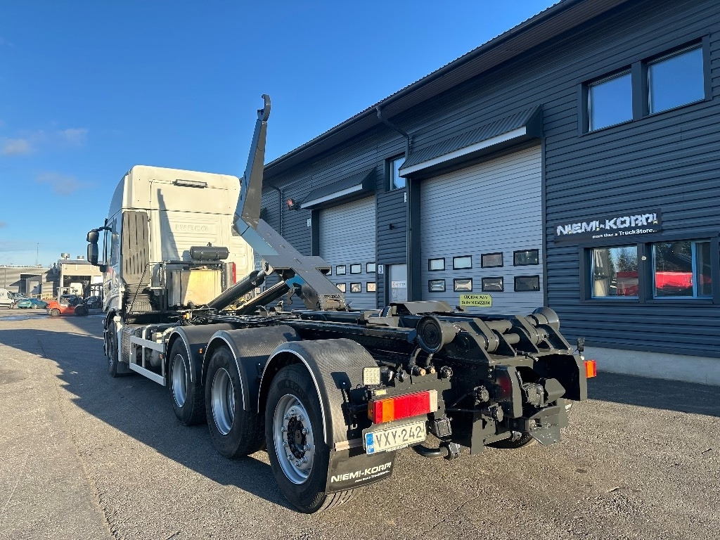 Iveco Stralis 560 8x4*4 - Hook lift: gambar 4 Iveco Stralis 560 8x4*4 - Hook lift: gambar 4