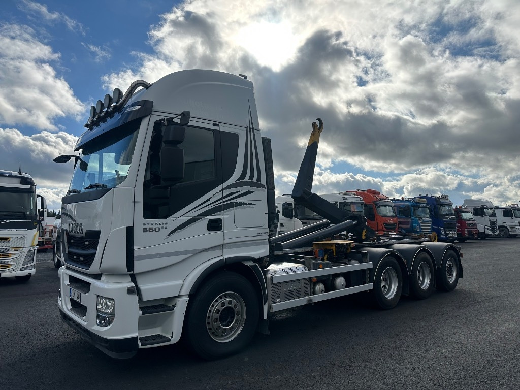 Iveco Stralis 8x4*4 - Hook lift: gambar 1 Iveco Stralis 8x4*4 - Hook lift: gambar 1