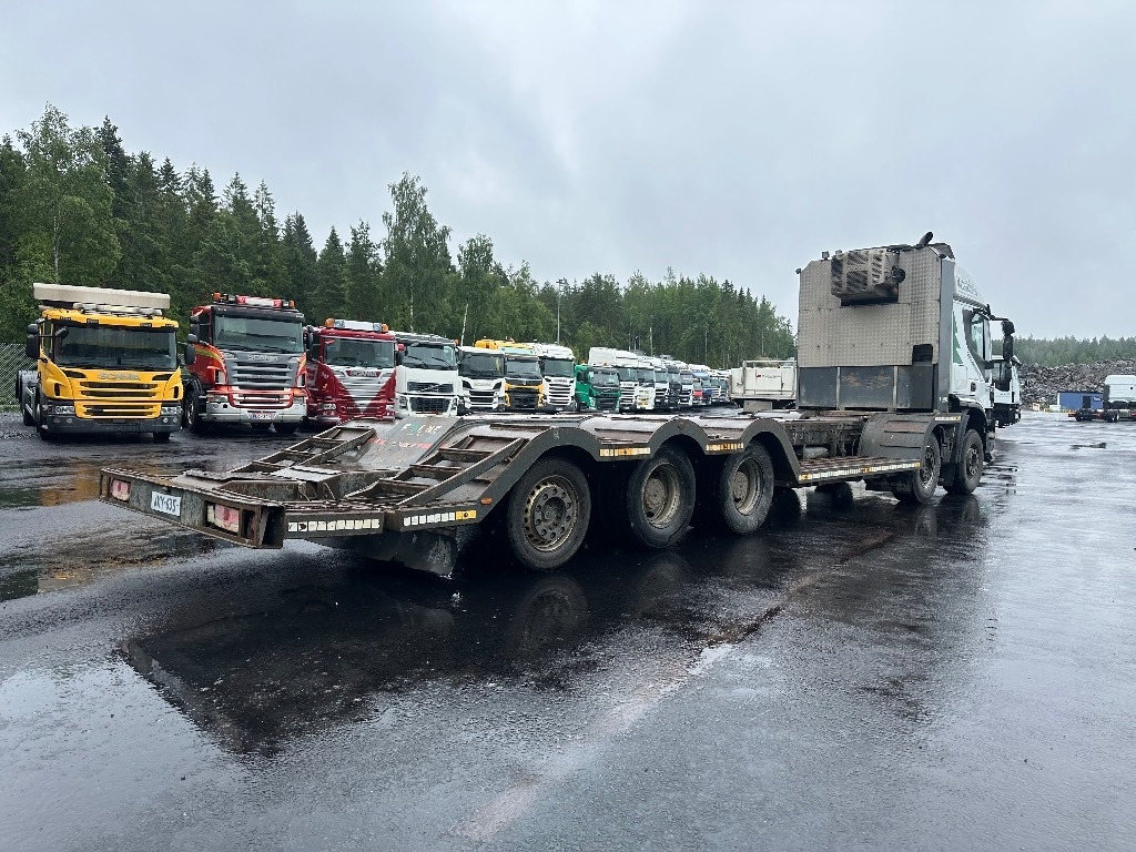 Iveco Trakker AT410T500 10x4 - Truk logging: gambar 3 Iveco Trakker AT410T500 10x4 - Truk logging: gambar 3