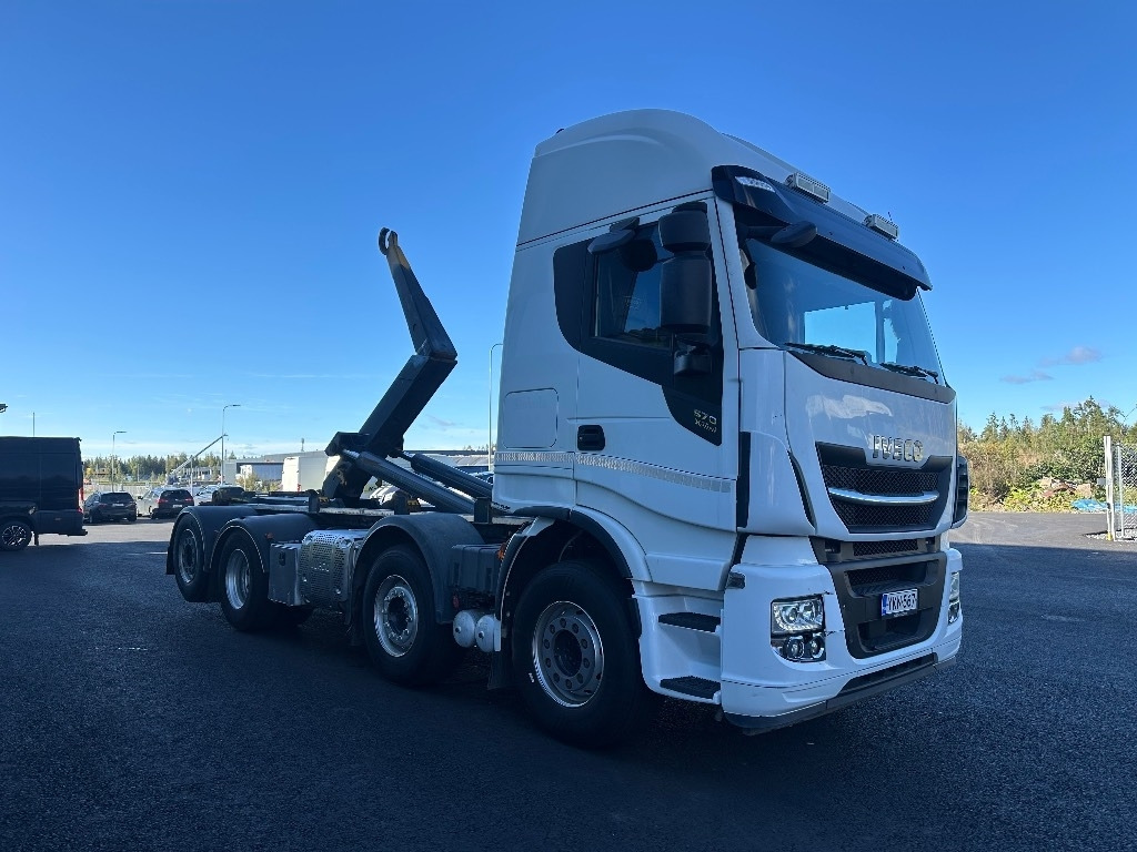 Iveco X-Way AS35S560 8x2 - Hook lift: gambar 3 Iveco X-Way AS35S560 8x2 - Hook lift: gambar 3