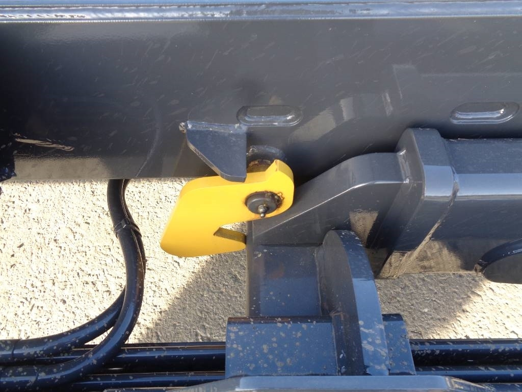 Hooklift/ Lewati sistem loader baru Jimeca Koukkulaite 25t: gambar 9 Hooklift/ Lewati sistem loader baru Jimeca Koukkulaite 25t: gambar 9