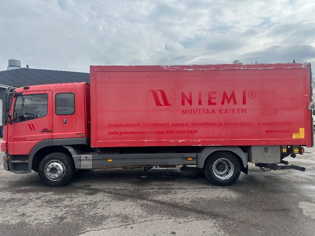 Mercedes-Benz Atego 1324L - Truk box: gambar 4 Mercedes-Benz Atego 1324L - Truk box: gambar 4