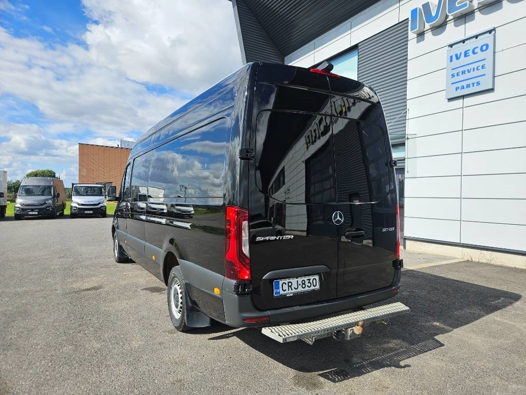 Mercedes-Benz Sprinter 317 RWD - Van panel: gambar 4 Mercedes-Benz Sprinter 317 RWD - Van panel: gambar 4