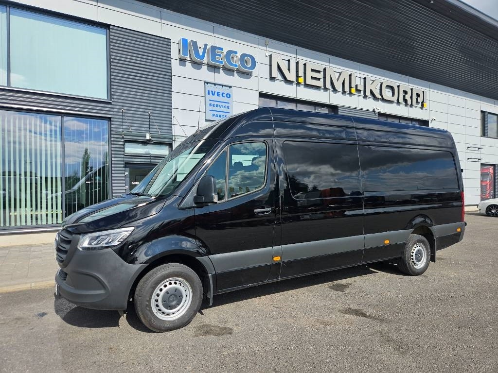 Mercedes-Benz Sprinter 317 RWD - Van panel: gambar 1 Mercedes-Benz Sprinter 317 RWD - Van panel: gambar 1