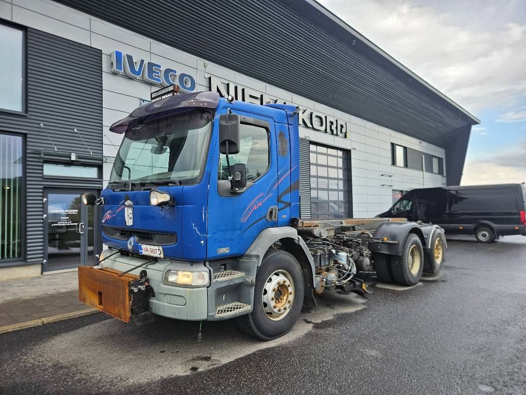 Renault Premium 320 tienhoitoauto - Truk sasis: gambar 1 Renault Premium 320 tienhoitoauto - Truk sasis: gambar 1