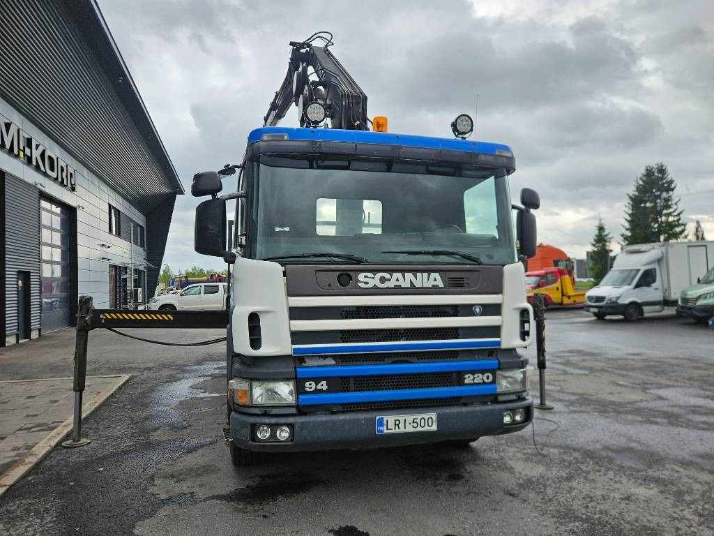 Scania P 94 DB 220 Hiab 135-4 lisähydrauliikalla - Truk derek: gambar 2 Scania P 94 DB 220 Hiab 135-4 lisähydrauliikalla - Truk derek: gambar 2