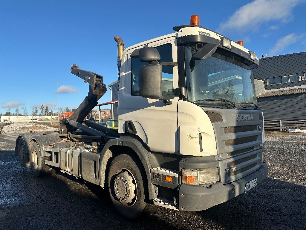 Scania P420 - Hook lift: gambar 2 Scania P420 - Hook lift: gambar 2