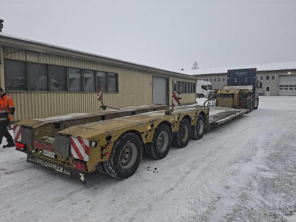 Volvo FH16 700 8x4 XXL GLOBE + Faymonville 4aks kehto - Tractor head: gambar 4 Volvo FH16 700 8x4 XXL GLOBE + Faymonville 4aks kehto - Tractor head: gambar 4