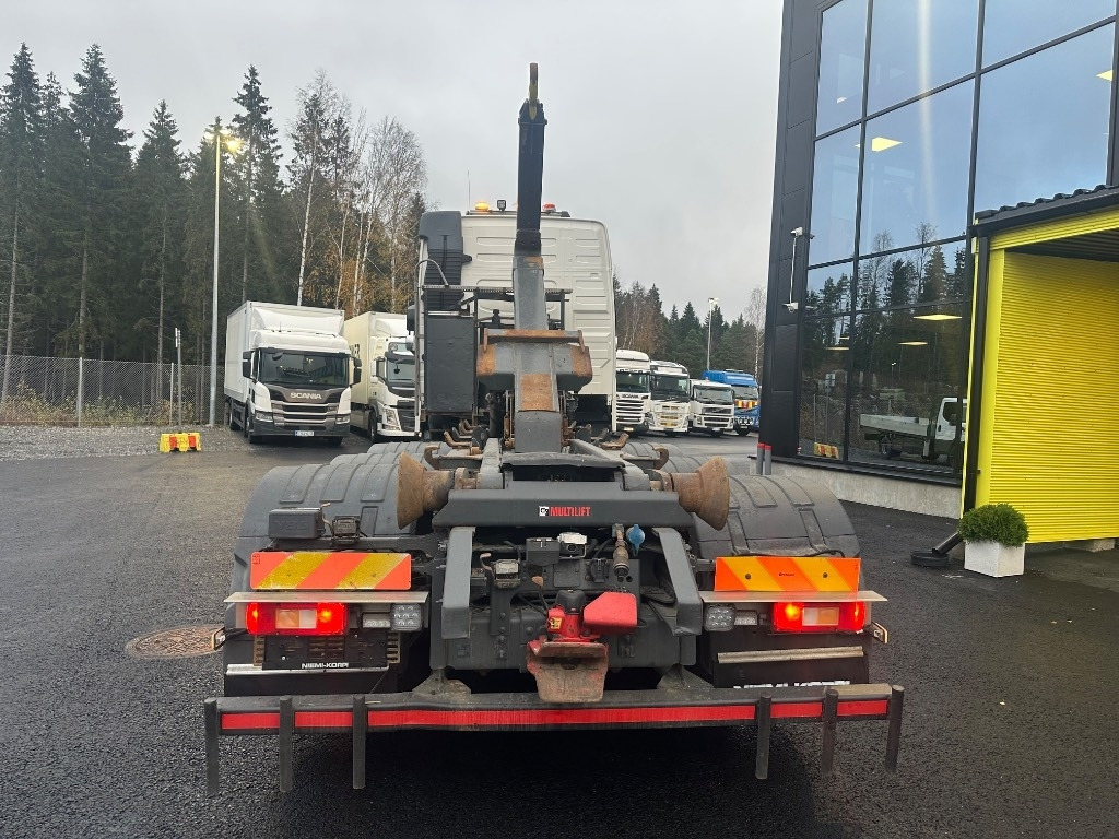 Volvo FH 500 8X4*4 - Hook lift: gambar 5 Volvo FH 500 8X4*4 - Hook lift: gambar 5