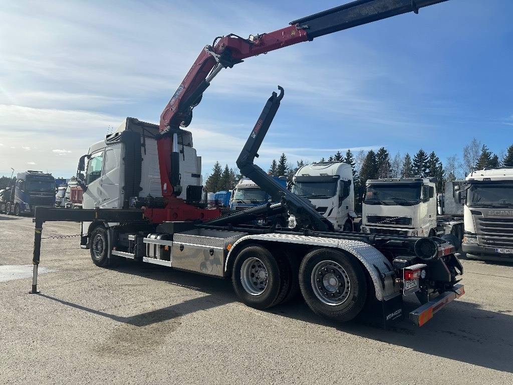 Volvo FH13 540 HMF 2620-K5 - Truk derek: gambar 4 Volvo FH13 540 HMF 2620-K5 - Truk derek: gambar 4