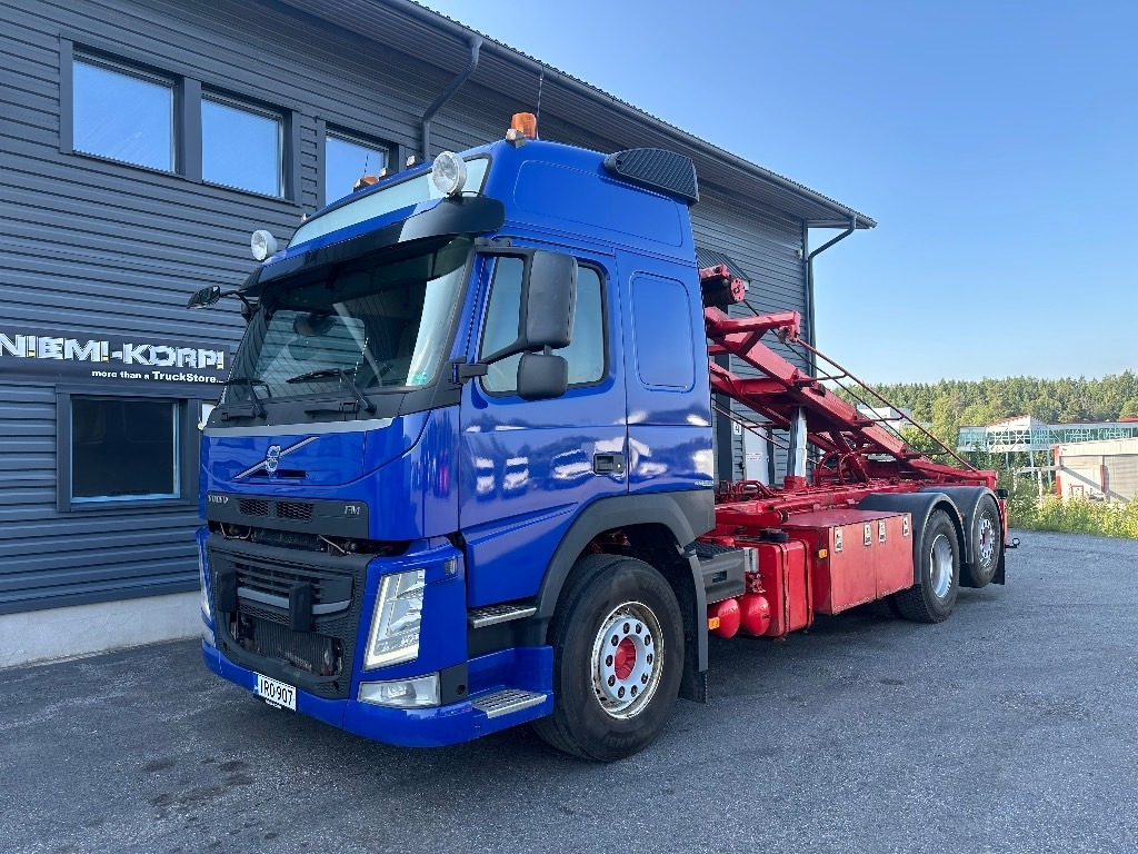 Volvo FM 500 6x2 - Truk pembawa sistem kabel: gambar 1 Volvo FM 500 6x2 - Truk pembawa sistem kabel: gambar 1