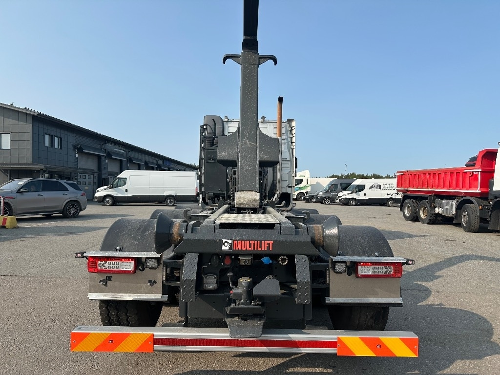Volvo FMX 510 8x4*4 - Hook lift: gambar 5 Volvo FMX 510 8x4*4 - Hook lift: gambar 5