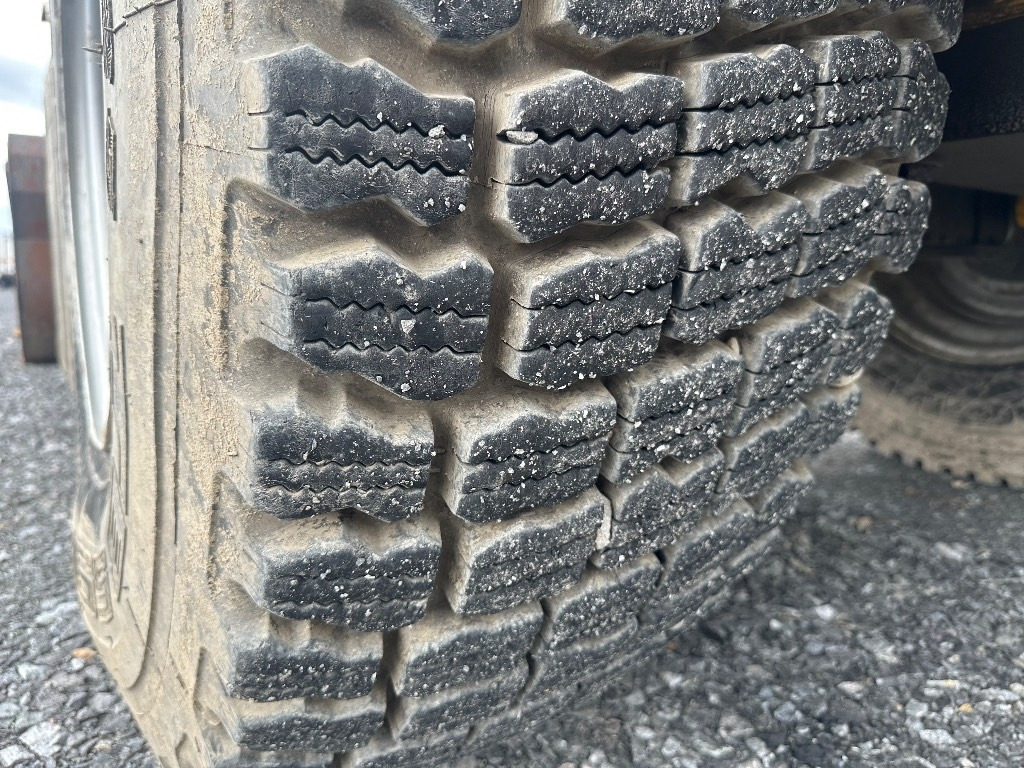 Volvo L45B 4X4 /245 - Wheel loader: gambar 5 Volvo L45B 4X4 /245 - Wheel loader: gambar 5