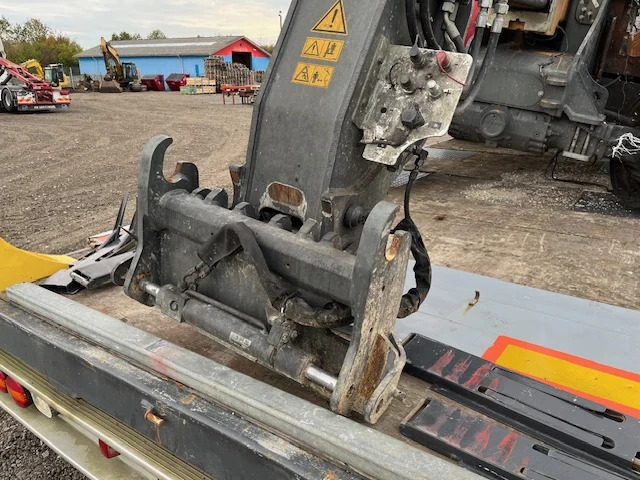 LIEBHERR T55-7S - Telehandler: gambar 5 LIEBHERR T55-7S - Telehandler: gambar 5