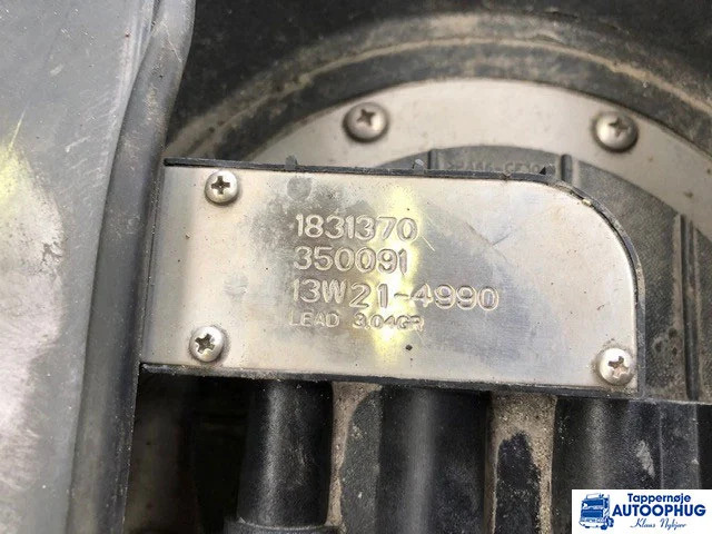 Scania Adblue pumpe Adblue tank P/N: 2141802 – 1884225 - Tangki adBlue untuk Truk: gambar 4 Scania Adblue pumpe Adblue tank P/N: 2141802 – 1884225 - Tangki adBlue untuk Truk: gambar 4