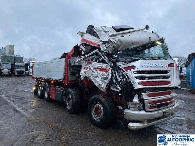 Scania R580 8X4 HIAB 244 EP-5 HIPRO ONLY PARTS - Truk flatbed, Truk derek: gambar 1 Scania R580 8X4 HIAB 244 EP-5 HIPRO ONLY PARTS - Truk flatbed, Truk derek: gambar 1