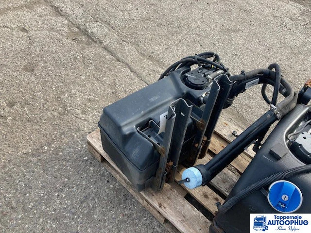Scania adblue tank – reductant tank Scania 2196094 - Tangki adBlue untuk Truk: gambar 3 Scania adblue tank – reductant tank Scania 2196094 - Tangki adBlue untuk Truk: gambar 3