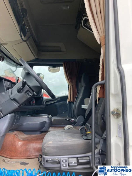 Scania R520 6×2 Damage only parts - Tractor head: gambar 4 Scania R520 6×2 Damage only parts - Tractor head: gambar 4