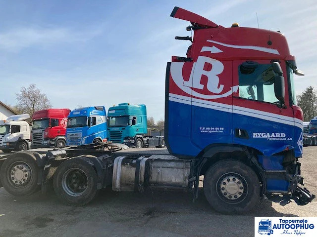 Scania R520 6X2 3150mm M hydraulic damage - Tractor head: gambar 4 Scania R520 6X2 3150mm M hydraulic damage - Tractor head: gambar 4