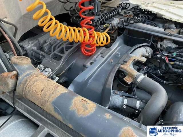 Scania R520 6X2 Retarder - Tractor head: gambar 4 Scania R520 6X2 Retarder - Tractor head: gambar 4