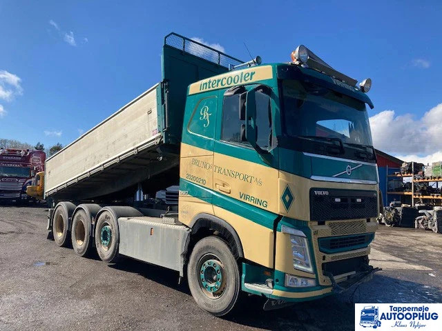 Volvo FH500 8X4 tridem tip - Truk jungkit: gambar 1 Volvo FH500 8X4 tridem tip - Truk jungkit: gambar 1