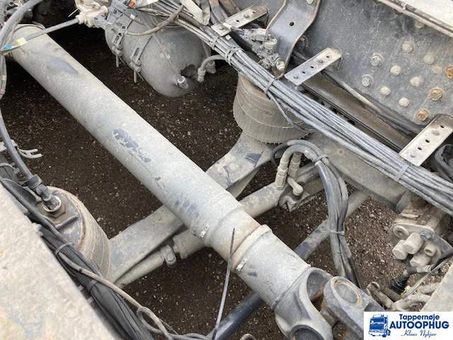 Volvo FH500 TC 8X2 - Truk sasis: gambar 4 Volvo FH500 TC 8X2 - Truk sasis: gambar 4