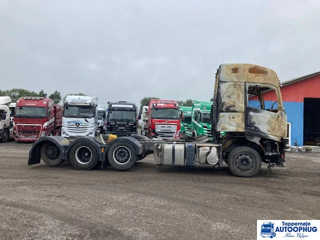 Volvo FH500 TC 8X2 - Truk sasis: gambar 2 Volvo FH500 TC 8X2 - Truk sasis: gambar 2