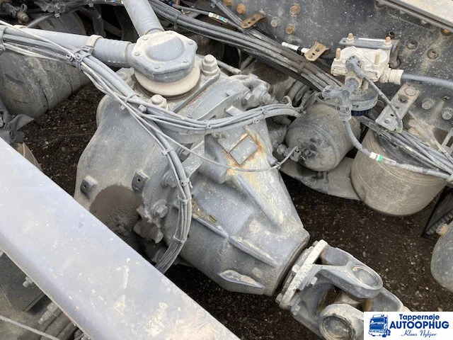 Volvo FH500 TC 8X2 - Truk sasis: gambar 5 Volvo FH500 TC 8X2 - Truk sasis: gambar 5