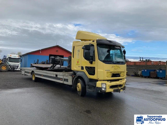 Volvo FL240 - Truk flatbed: gambar 2 Volvo FL240 - Truk flatbed: gambar 2