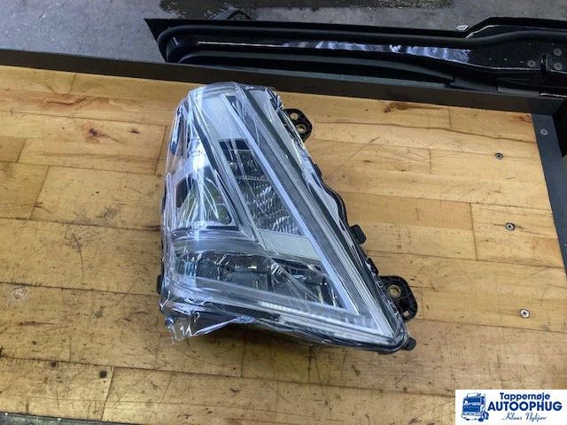 Volvo Headlamp RH – Volvo 24056510 - Sistem listrik untuk Truk: gambar 1 Volvo Headlamp RH – Volvo 24056510 - Sistem listrik untuk Truk: gambar 1