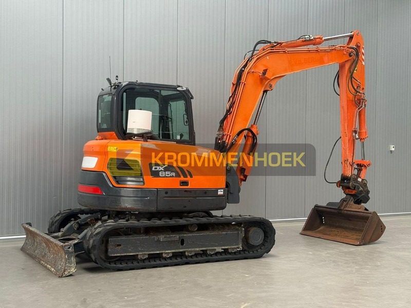 Doosan DX 85R-3 - Ekskavator mini: gambar 4 Doosan DX 85R-3 - Ekskavator mini: gambar 4