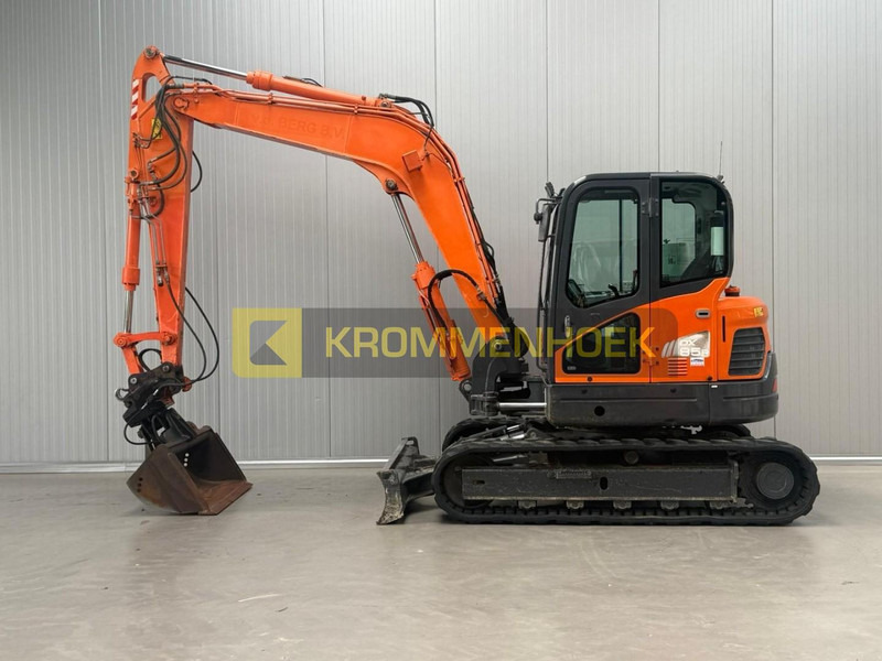 Doosan DX 85R-3 - Ekskavator mini: gambar 1 Doosan DX 85R-3 - Ekskavator mini: gambar 1