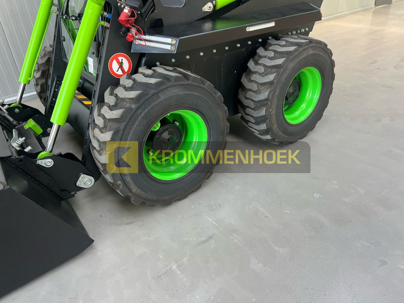 Skid steer KOVACO Elise 900 Zero Emission: gambar 9