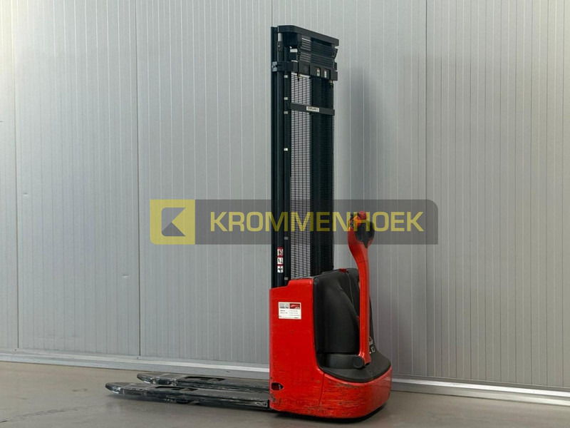 Linde L 10 - Penumpuk: gambar 3 Linde L 10 - Penumpuk: gambar 3