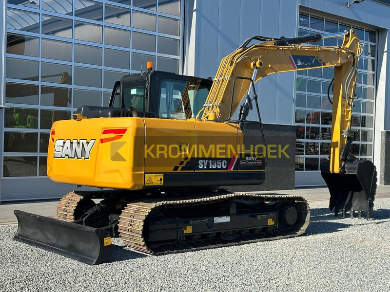 Sany SY 135 C - Ekskavator perayap: gambar 4 Sany SY 135 C - Ekskavator perayap: gambar 4