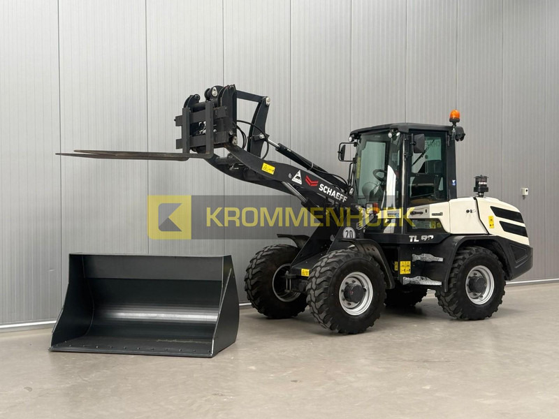 Terex TL80 - Wheel loader: gambar 2 Terex TL80 - Wheel loader: gambar 2