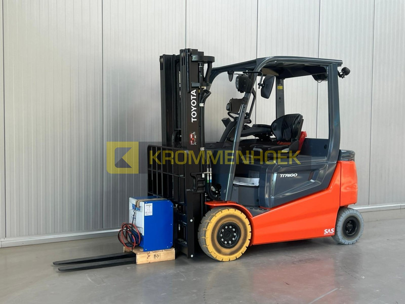 Toyota 9 FBM 25 T - Forklift listrik: gambar 2 Toyota 9 FBM 25 T - Forklift listrik: gambar 2