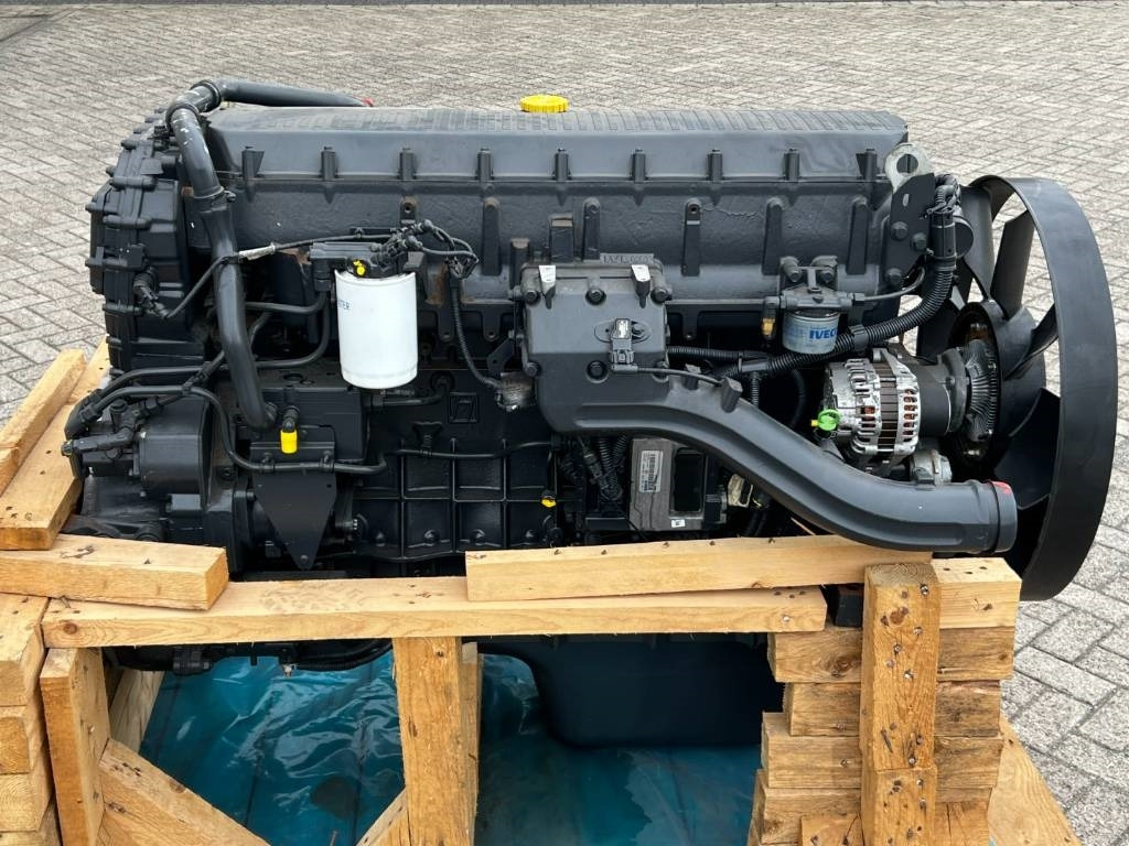 CNH Engine - FPT Cursor 13 - F3BE9681C - Mesin untuk Peralatan pertanian: gambar 4 CNH Engine - FPT Cursor 13 - F3BE9681C - Mesin untuk Peralatan pertanian: gambar 4