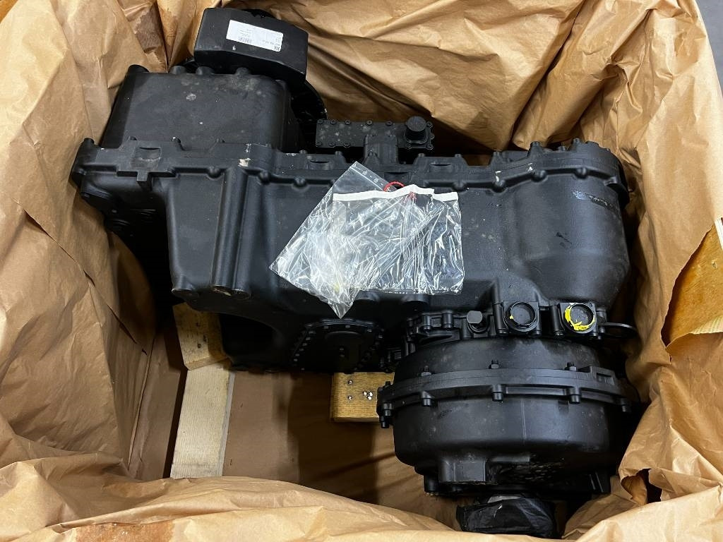 CNH Powershift - CNH / ZF - 4WG210 ZF - Gearbox untuk Peralatan pertanian: gambar 1 CNH Powershift - CNH / ZF - 4WG210 ZF - Gearbox untuk Peralatan pertanian: gambar 1
