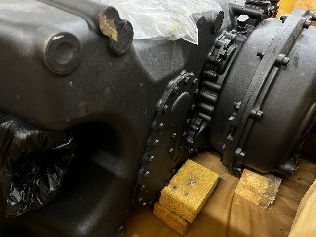 CNH Powershift - CNH / ZF - 4WG210 ZF - Gearbox untuk Peralatan pertanian: gambar 5 CNH Powershift - CNH / ZF - 4WG210 ZF - Gearbox untuk Peralatan pertanian: gambar 5