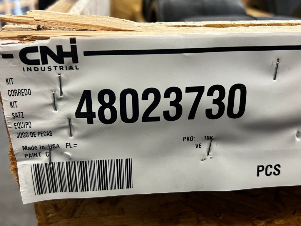 CNH Track rollers for tracks - CNH - Quadtrac/Steiger - Ban untuk Peralatan pertanian: gambar 1 CNH Track rollers for tracks - CNH - Quadtrac/Steiger - Ban untuk Peralatan pertanian: gambar 1