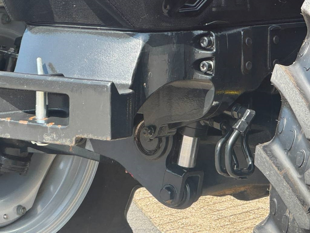 Case IH Vestrum 130CVX, suspension, air, 2023! - Traktor: gambar 4 Case IH Vestrum 130CVX, suspension, air, 2023! - Traktor: gambar 4