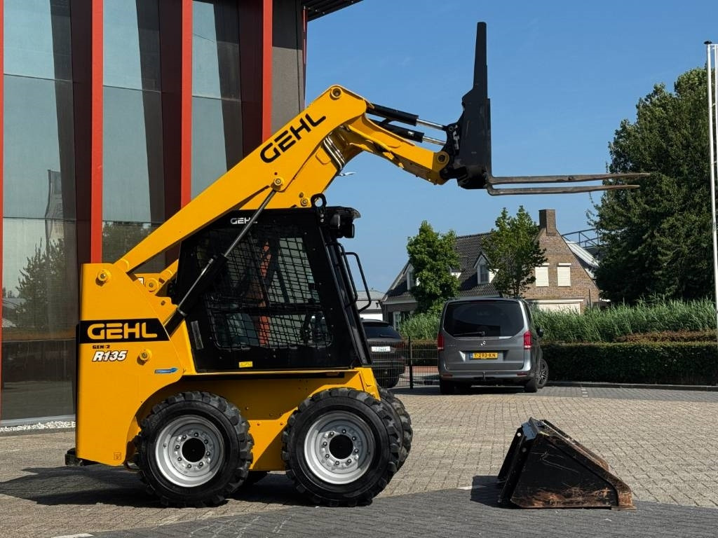 Gehl R135 / Manitou 1350R Skid Steer, 2022 - Skid steer: gambar 5 Gehl R135 / Manitou 1350R Skid Steer, 2022 - Skid steer: gambar 5