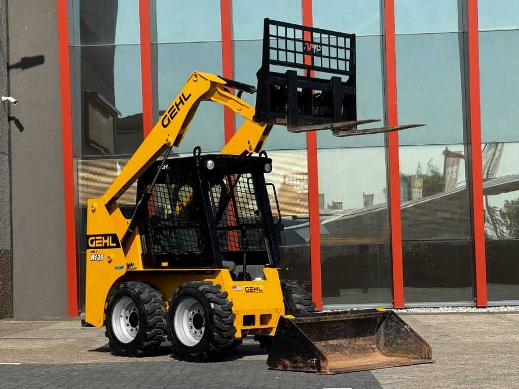 Gehl R135 / Manitou 1350R Skid Steer, 2022 - Skid steer: gambar 4 Gehl R135 / Manitou 1350R Skid Steer, 2022 - Skid steer: gambar 4