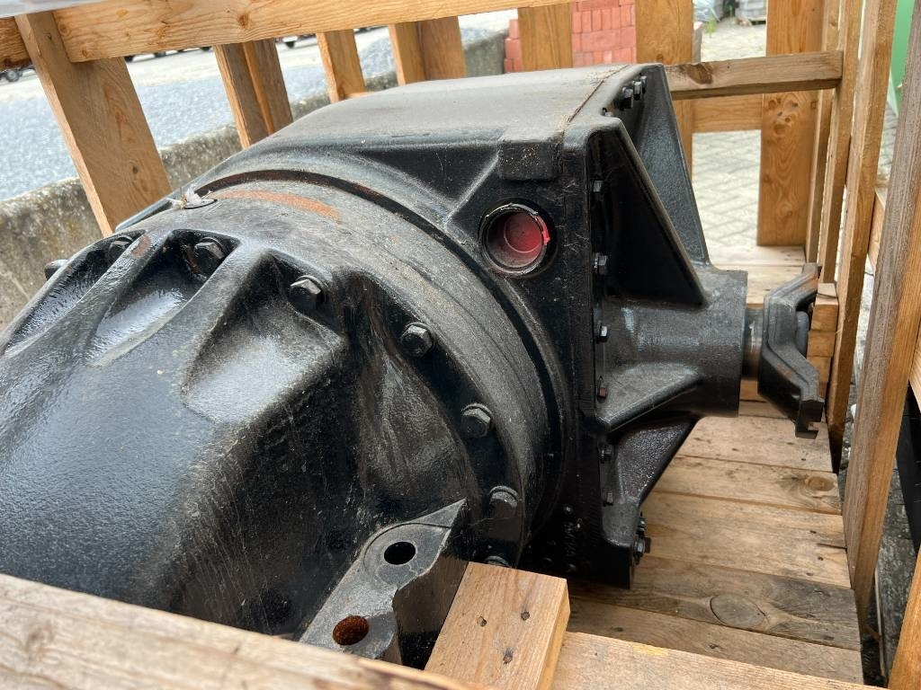 New Holland Front Axle New Holland T9 / Case Steiger - CNH - - Bingkai/ Sasis untuk Peralatan pertanian: gambar 3 New Holland Front Axle New Holland T9 / Case Steiger - CNH - - Bingkai/ Sasis untuk Peralatan pertanian: gambar 3