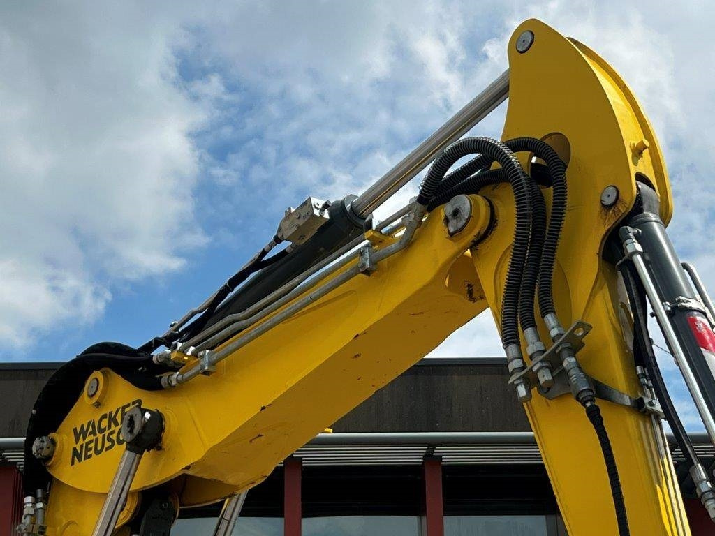 Ekskavator roda Wacker Neuson EW100 – 1376 hours – 2019!!: gambar 25