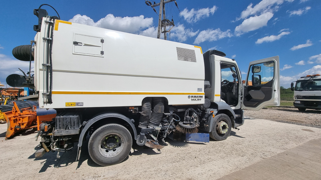 DAF LF220 - Penyapu jalan: gambar 3 DAF LF220 - Penyapu jalan: gambar 3