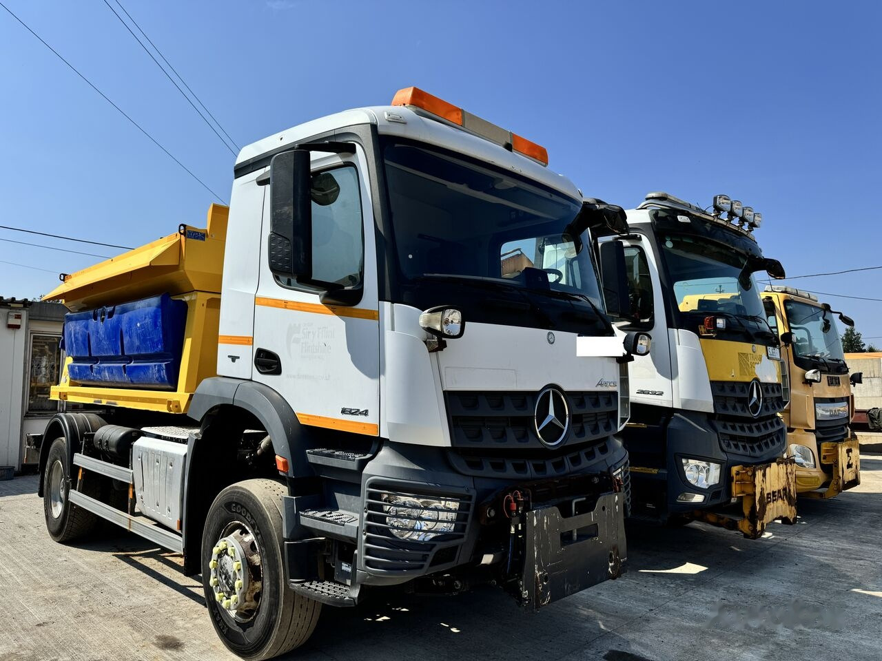Mercedes-Benz 1824 - Kendaraan Kota/ Khusus, Truk: gambar 2 Mercedes-Benz 1824 - Kendaraan Kota/ Khusus, Truk: gambar 2