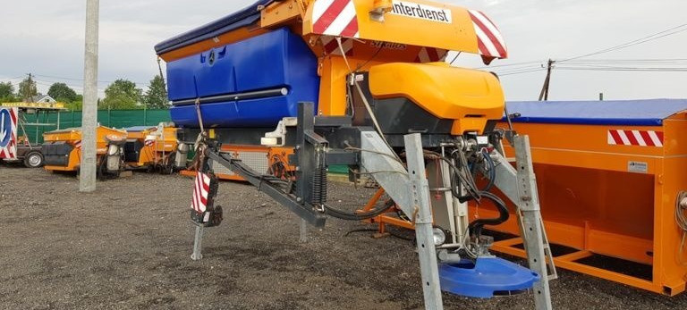 Schmidt Solarko piaskarka SCHMIDT STRATOS 5m3 - Penyebar pasir/ Garam untuk Kendaraan Kota/ Khusus: gambar 1 Schmidt Solarko piaskarka SCHMIDT STRATOS 5m3 - Penyebar pasir/ Garam untuk Kendaraan Kota/ Khusus: gambar 1